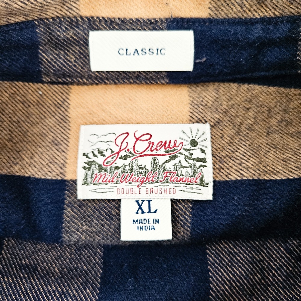 J Crew XL 100% Cotton Flannel Shirts Lot Of 2 Mens XL Slim & Classic Checkered - Picture 9 of 12